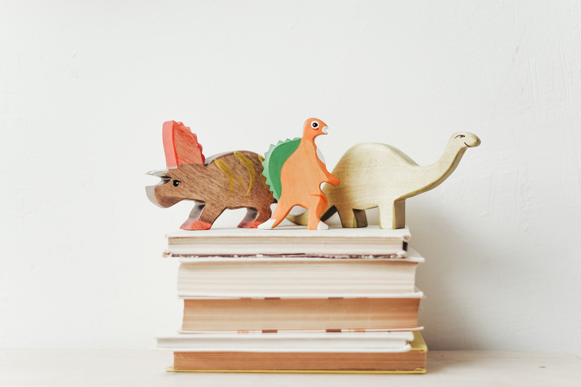 Comment organiser une décoration d'anniversaire sur le thème des dinosaures  ? 